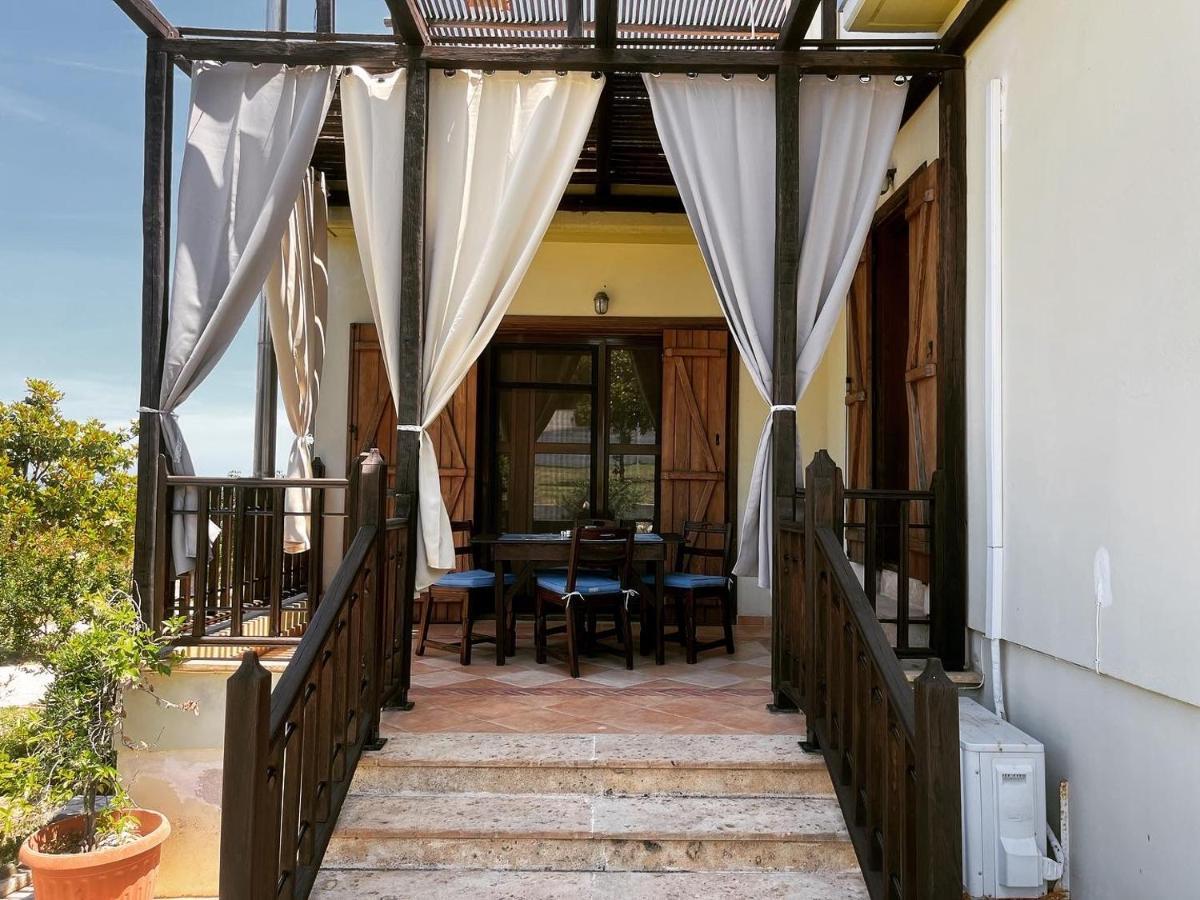 Guesthouse Kaliepia Ierissos Exterior photo